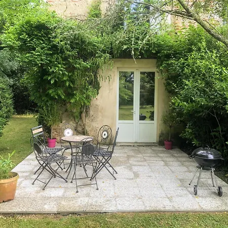 Apartment Chateau De Grenier Saint-Leger (Lot-et-Garonne)
